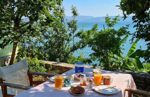 KIVERI 1876 traditional seafront cottage - Photo 36