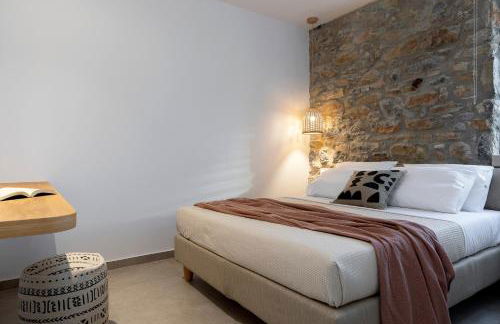 Lichnos Luxury Suites - Photo 9