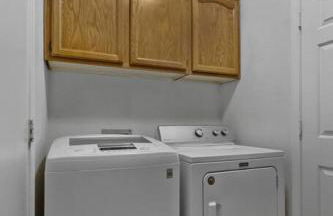 Vegas Retreats Pool, Arcade, Fun, 10min from Airport and the Strip - Foto 37