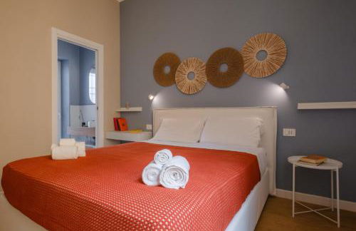 Free Parking In Centro - Suite Home San Vitale - Foto 12