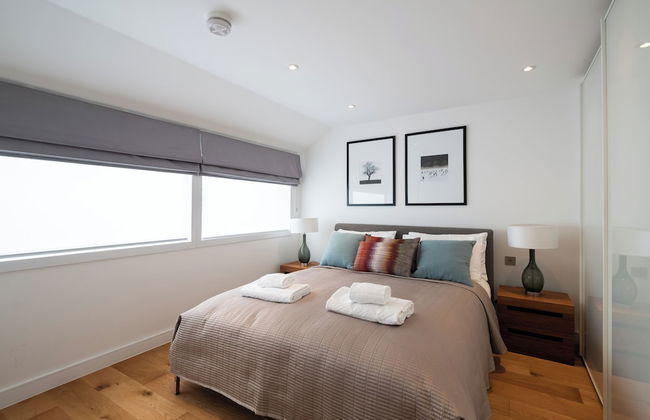 A Hint of Pink - Foto 2