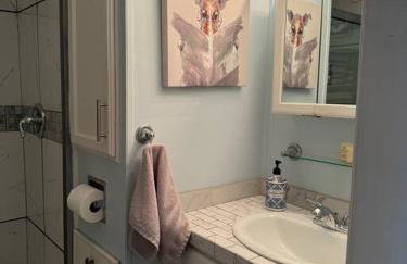 Venice Bungalow - Photo 11