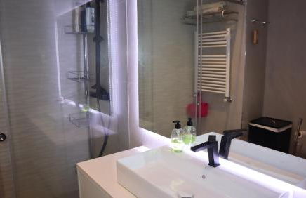 Pool and sea view accommodation 50 m sea - Foto 36