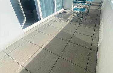 F1 hyper centre avec garage, terrasse 8 m2, lumineux, WIFI - Foto 2