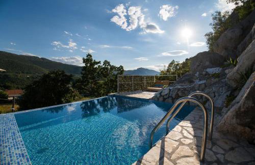 Stone House Marin - Photo 3