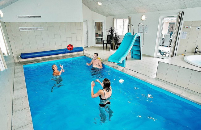 Pet Friendly Holiday Home in Bogense with Hot Tub - Foto 2