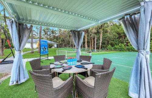 Lux Fam Private Resort Pool Spa, 2 Private Pickleball Courts, Basketball, Ping Pong Table, Mini Golf, Close To Beach & Dining Home Sleeps 8 - Photo 20