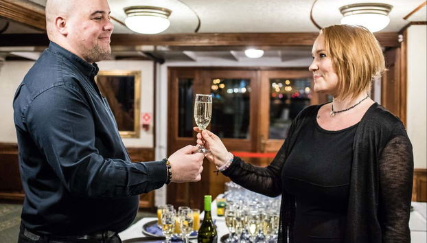 Buffet Dinner Cruise with Live Music - Foto 2