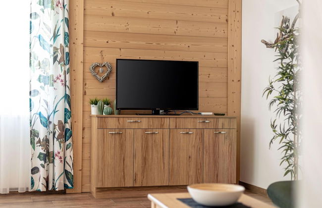 Attractive Chalet With Sauna - Photo 6