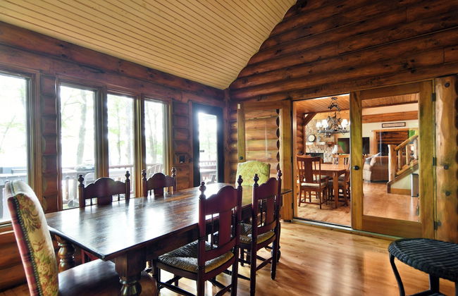 Lumberjack Lodge - Photo 43