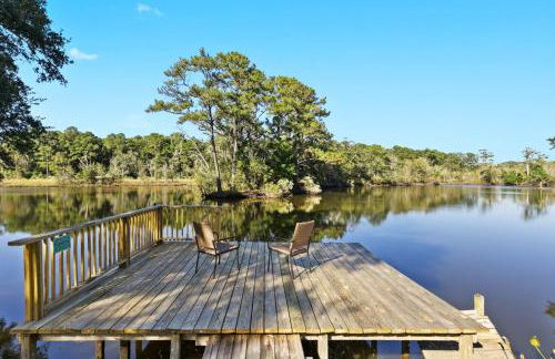 Tara's Riverfront Hideaway - Foto 14