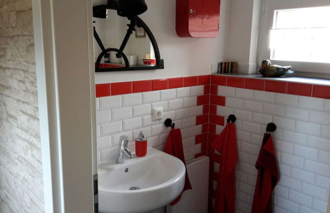 Tonnihuus Comfortable Holiday Residence - Photo 13