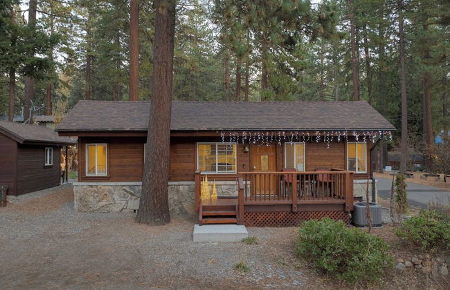 Lake Star by Avantstay Hot Tub, Walk to Beach - Foto 35