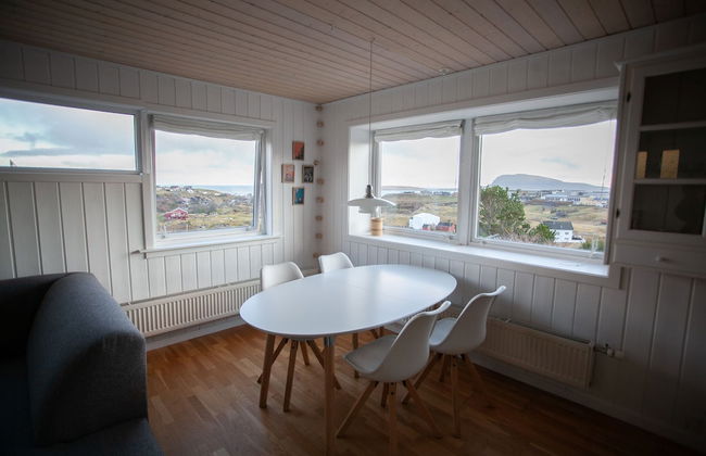 Red Robin - Vacation homes next to Svartifossur waterfall - Photo 17