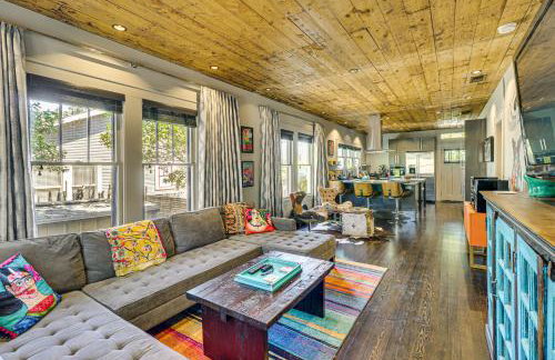 Walk to SoCo: Home w/ Decks & City Views in Austin - Foto 3
