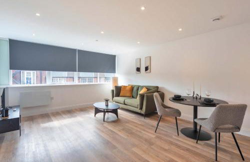 Modern 1 Bed Apartment in Gravesend w Games Room - Foto 10