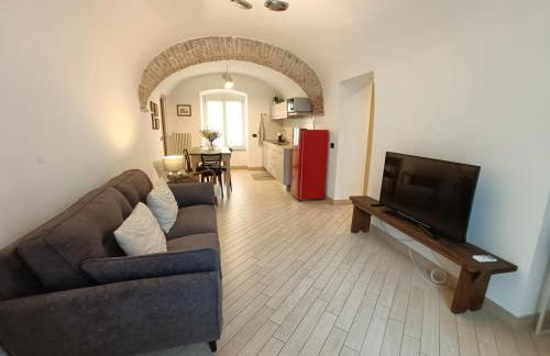 Apartment Corso Alfieri from 1700s AC & Queen Bed - Photo 19