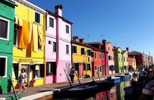 Night Galleria holiday home - bed & art in Burano - the pink house - Photo 40
