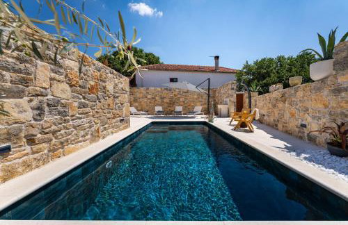 Cortile House - Photo 79