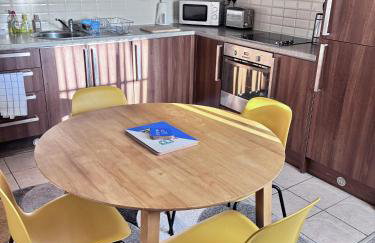 Historic Peel House Serviced Apartments - Photo 39