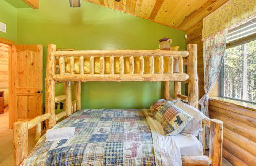 Family-Friendly Cabin with Fire Pit in Forest Lakes - Foto 18