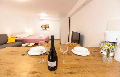 Studio & Apartment 'The Roots Apartments' near Pula, Istria, Croatia - Foto 15