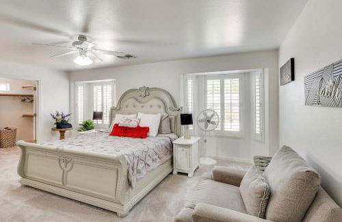 Kingman Family Home Yard, Grill and Room to Relax! - Photo 12