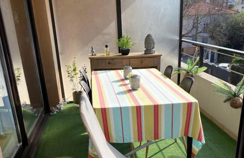 T2 proche de la gare, à 10 minutes à pieds de la Croisette, piscine & parking dans résidence de haut standing - Foto 1