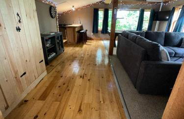 Cozy House 10 Min To Lake George - Foto 42