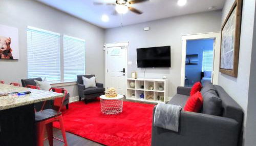 Vibrant Vacation Escape with Fast WIFI and KING BED Close to Downtown Houston! - Foto 2