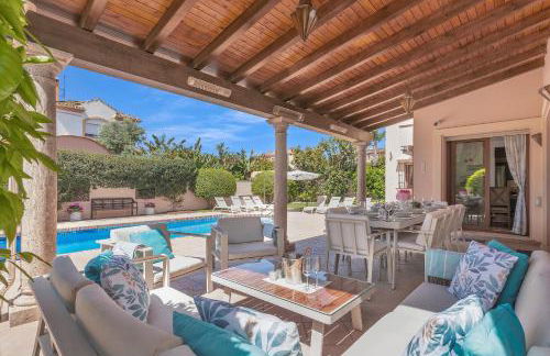 Villa Magnolia by Finest Rentals - Photo 6