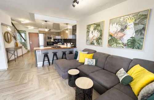 Tranquil 2BR Private Heated Pool with Ocean Views & Cinema Room - Foto 26