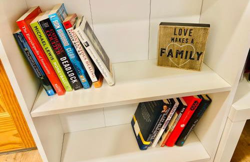 Bright, Stylish & Cozy Private Attic Unit near NYC! - Foto 3