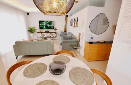 Fortuna Penthouse with roof terrace, AC and pool - Photo 6