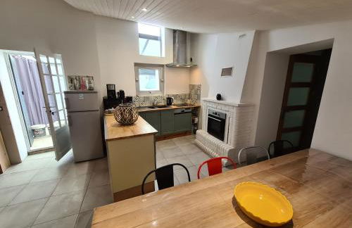 maison de village au calme climatisée 1 - Foto 6