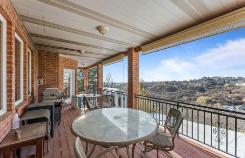 Mountain View Mansion - Photo 13