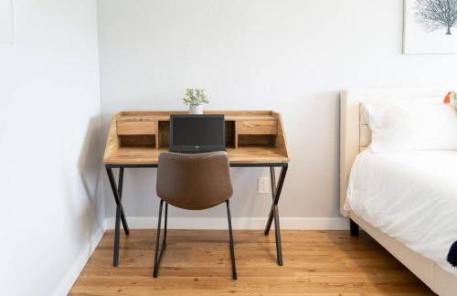 Fabulous New 4BR/3BA House in Mission Hills - Foto 25