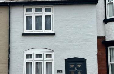 Cottage in Ludlow - Photo 1