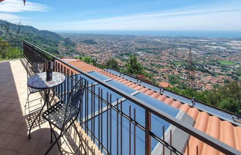 Awesome Home In Bargana With Wifi - Foto 1