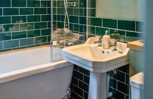 Gorgeous Rural 4 Bed Farm Cottage - With Hot Tub! - Foto 38