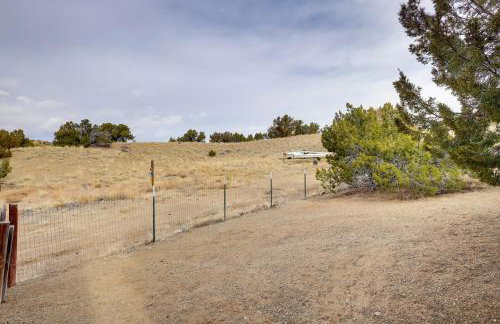 Dog-Friendly Home with Fenced Yard in Los Cerrillos - Foto 21