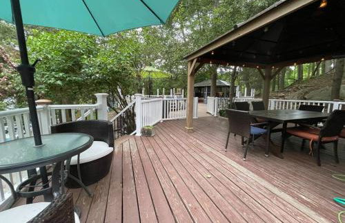 3 Acre Lake Paradise Swimming Pool & Jacuzzi HotTub! - Foto 3