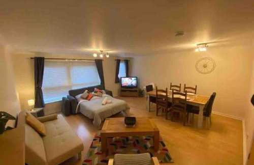 Apartment in Heart of West End- Parking Space- recent refurb- Near University and Kelvingrove Art Gallery - Foto 37