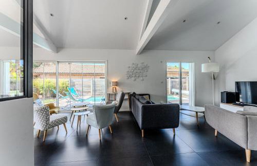 La villa Sirelis piscine et spa - Photo 11