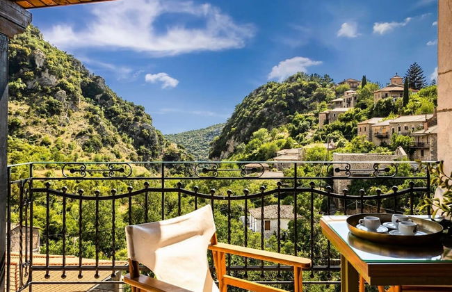 Stemnitsa Stone Residence - Comfy Mountain Getaway - Foto 1