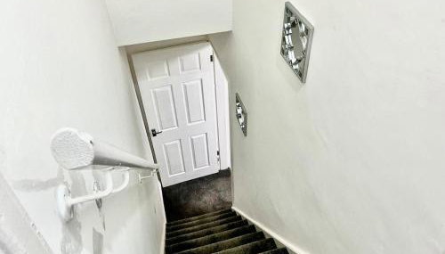 Homely Whittier Terrace 3 Bedroom House - Foto 3