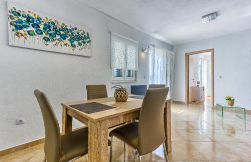 Apartmani Palada - Photo 60