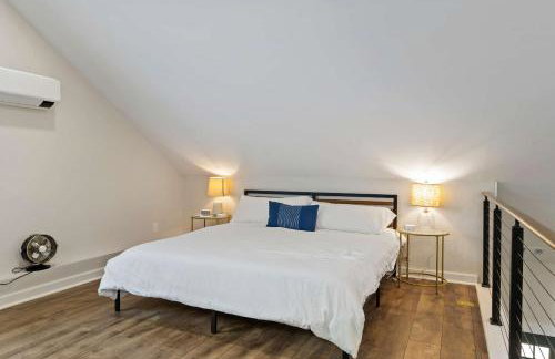 Secluded 3BR Cabin Lake Access & Resort Perks - Foto 19