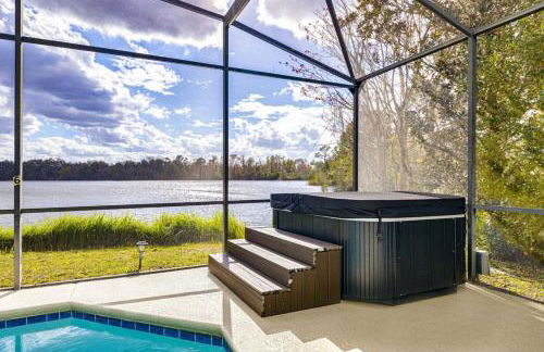 Beautiful Lake View Pool House Brand new Hot Tub - Foto 61