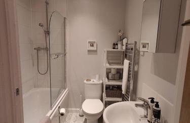 Central Caversham Reading one bed flat - Photo 6